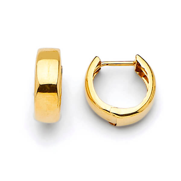 Huggie Earrings in 14K Gold