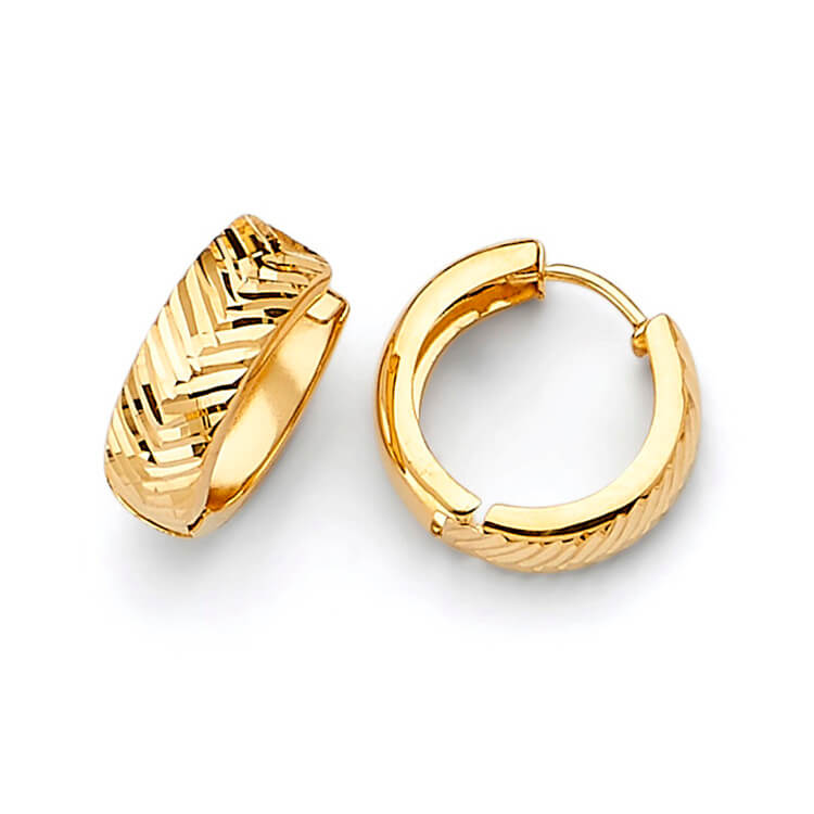 Huggie Earrings in 14K Gold