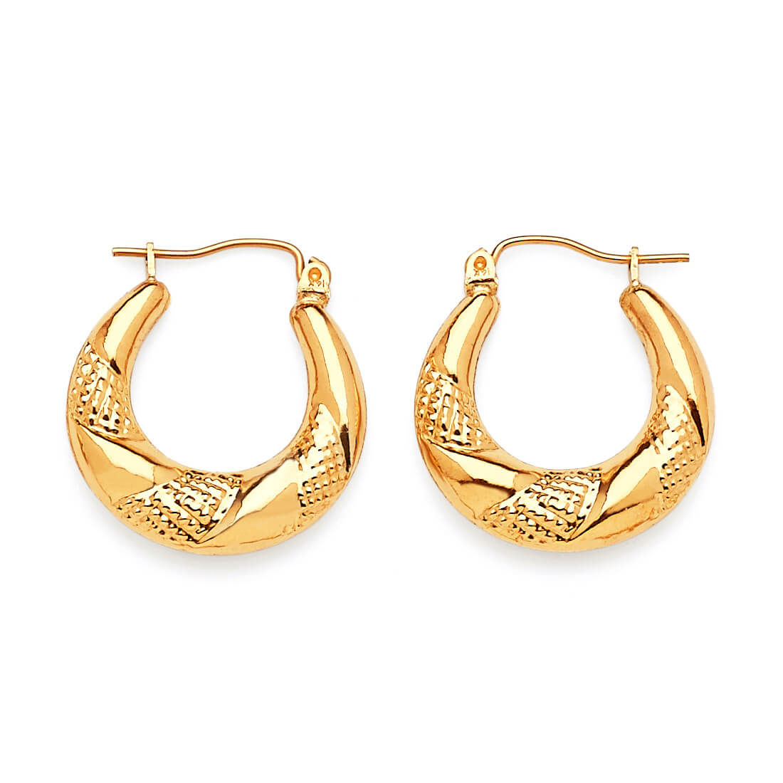 Scallop Hoop Earrings in 14K Gold