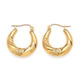 Scallop Hoop Earrings in 14K Gold