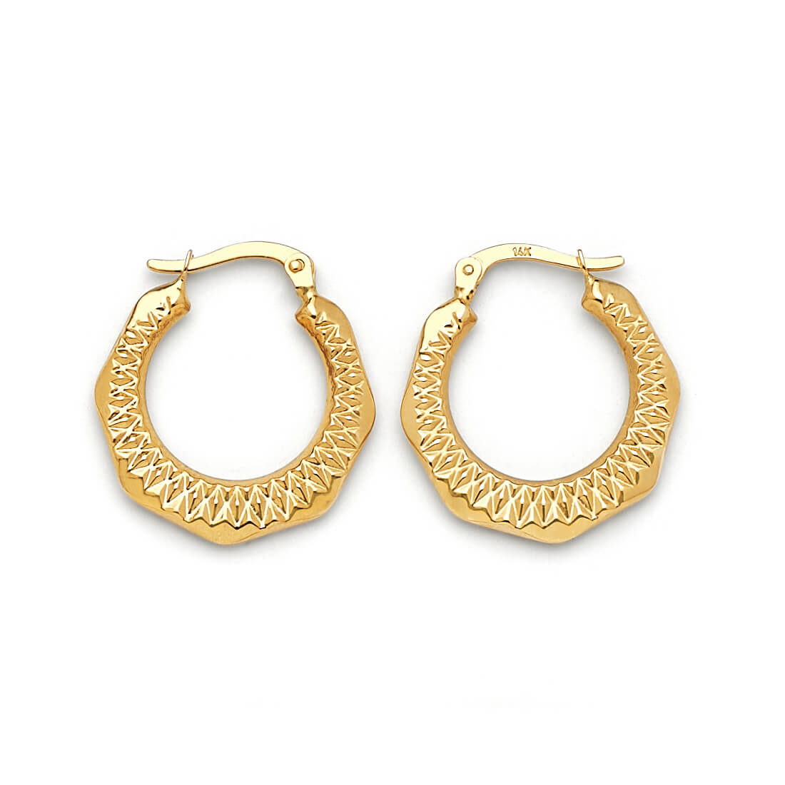 Scallop Hoop Earrings in 14K Gold